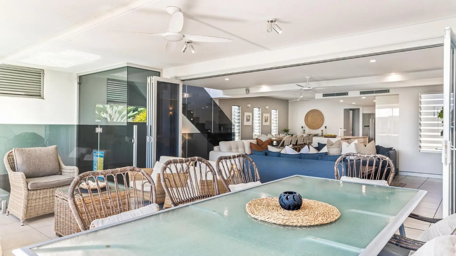 Alex Beach House Alexandra Headland 0*,  Australien